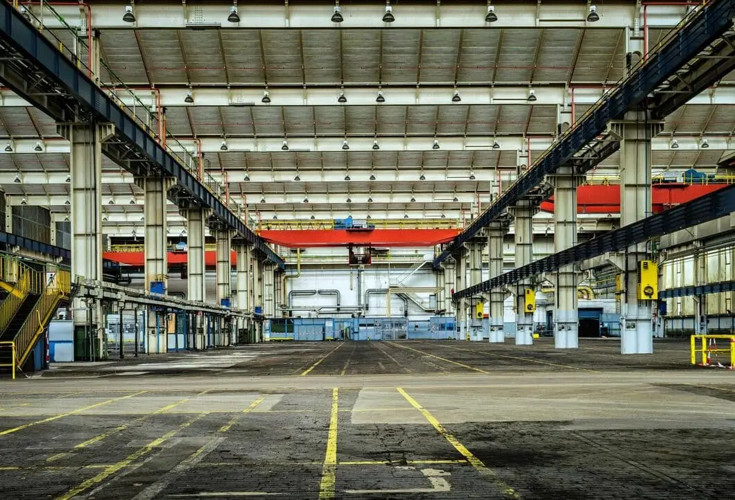 warehouse-security-deal-scaled